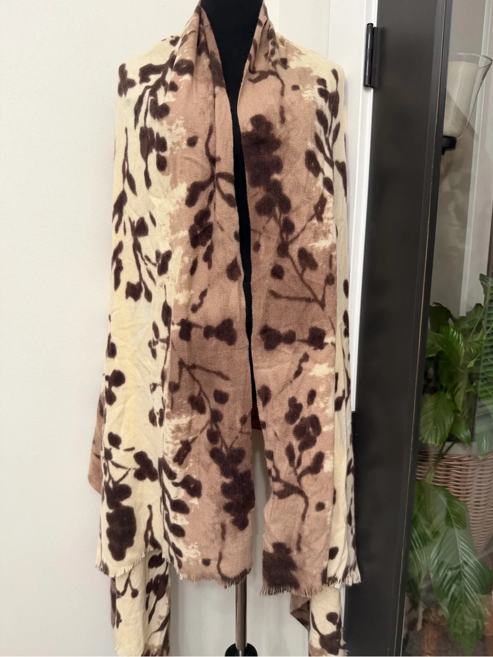 Zara Cream and Brown Floral Print Wrap Scarf OS